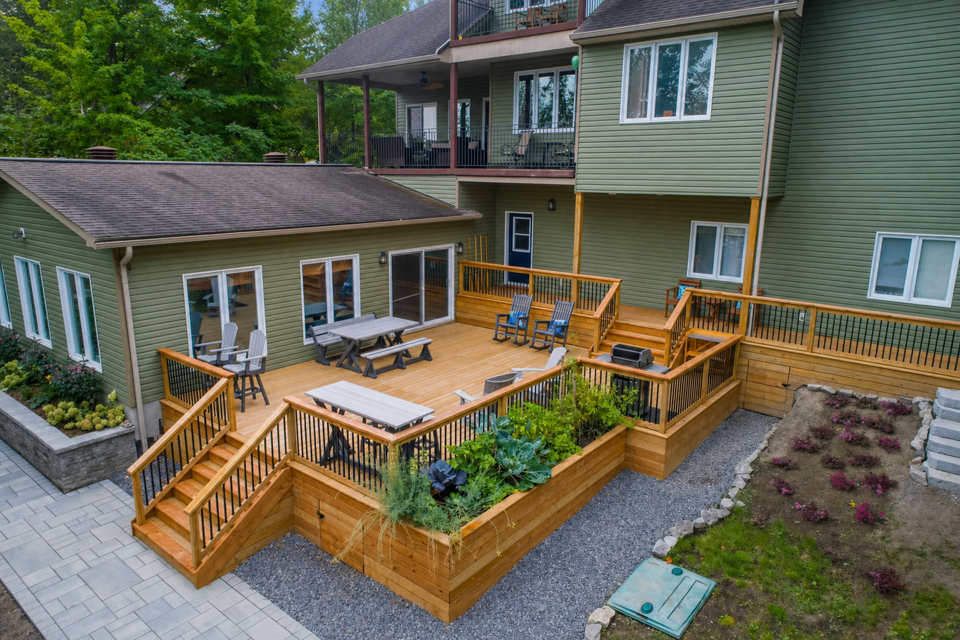 Multi-Level Decks in Tulare, CA
