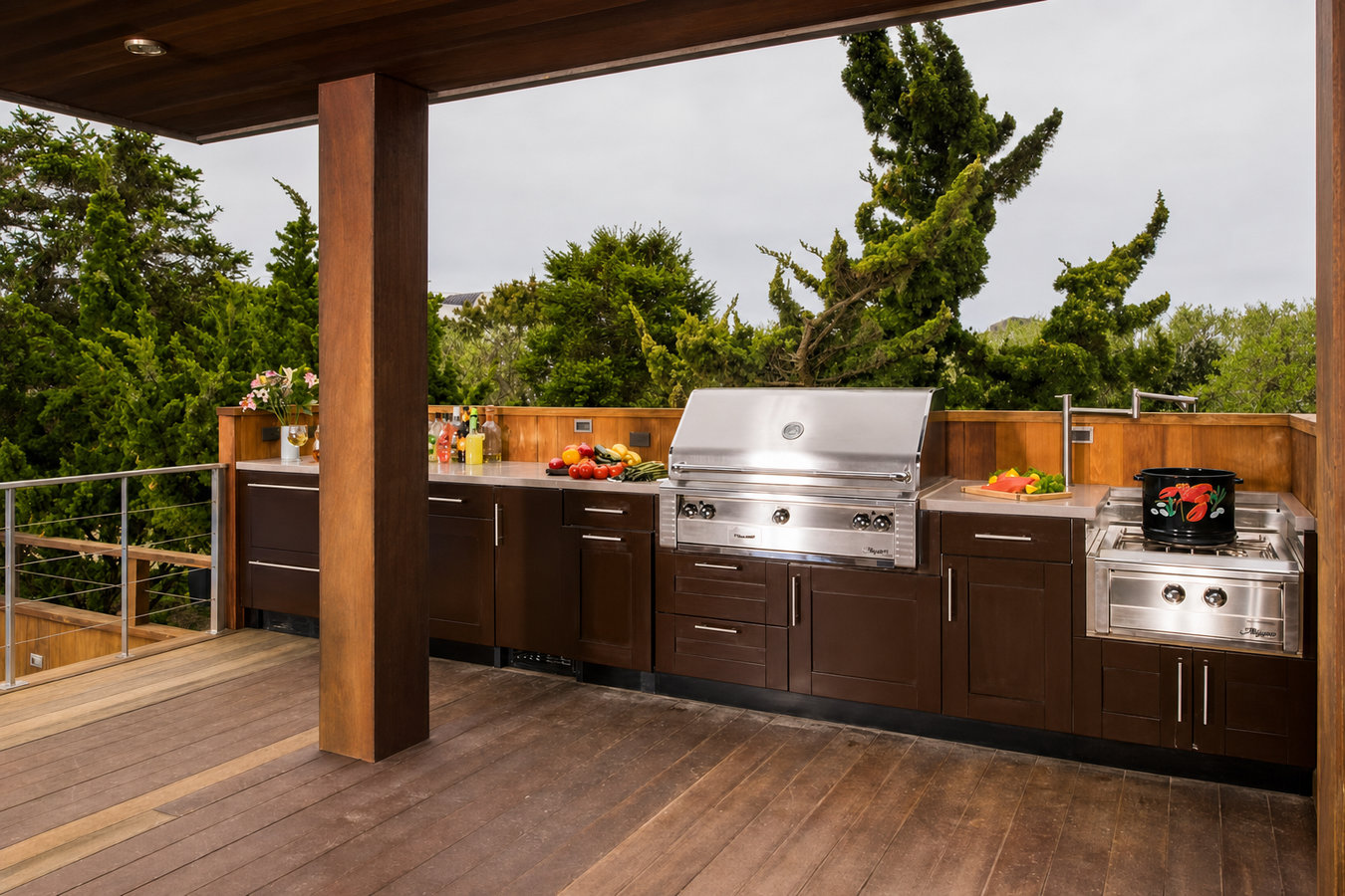 Outdoor kitchen decks