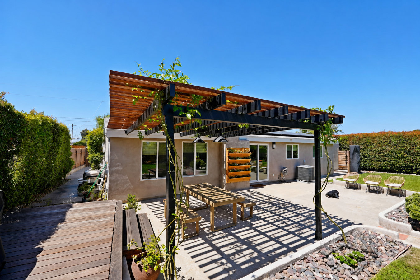 Deck Builder services in Hanford, CA